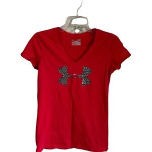 W56 pink underarmor tee small sm s